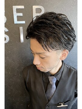 バーバークラシックス(BARBER CLASSICS) 2ブロック×パーマ