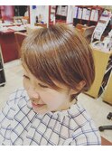 斜め前髪　ひし形　耳掛けアレンジで明るいイメージに