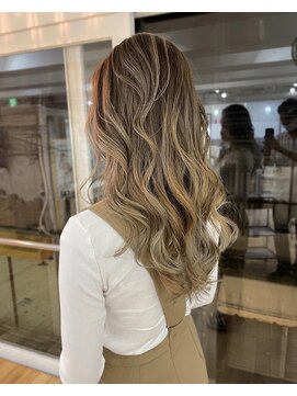 タオ 河原町(Tao) ミルクベージュ