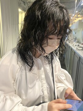 エト 梅田(eto) レイヤーたっぷりウルフパーマ