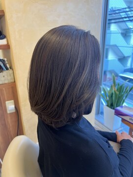 ファーレンピュア(FAHREN PURE) グレージュ／イルミナカラー／レイヤー／ボブ／ミディアム／和光