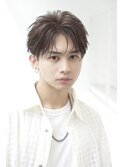 韓国ヘアカルマパーマカルマバングセンターパート黒髪ウルフ