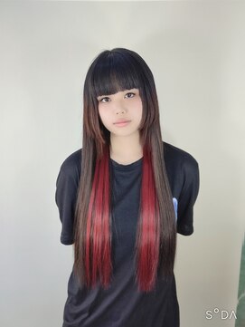 ウィット アンド ラファム Wit &La Famme 赤系ハイライトが際立つJKエクステ