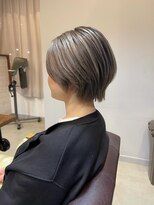 クロエバイラヴィズム 長岡旭岡店(CLOE) ハイトーンショート