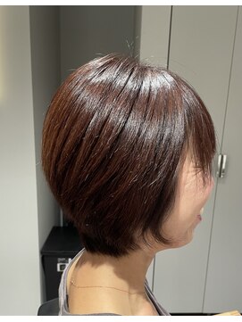 フク(FUKU) 白髪染め使わない白髪染め。ショートボブ