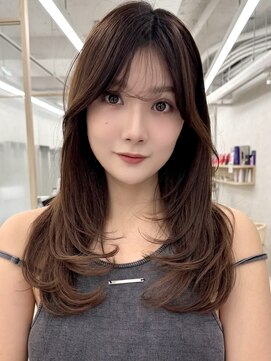 三鷹吉祥寺ロングレイヤーハッシュカットネイビーヘーゼル 