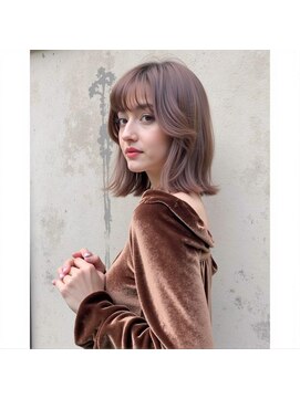 ミディアムボブ