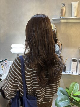 ジーナ 天神(Zina) オリーブベージュ/ダークアッシュ/大人ガーリー[福岡天神]