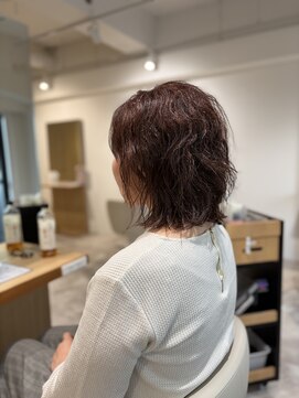 ソイクフ 四条大宮店(SOY-KUFU) 40代50代◎くせ毛を活かしてパーマ風ミディアムレイヤーボブ