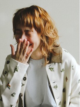 バーノン(VERNON) MOVING MULLETwearingKARTIK RESEARCH【VERNON】058-262-3611