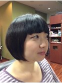 ショートボブ
