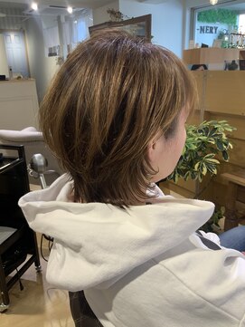 ユーネリー(U-NERY) 耳かけショートウルフ