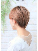 ソア 武蔵小杉(SOAR)&nbsp;夏のイメチェンは耳かけ毛先パーマとフォギーベージュカラーで