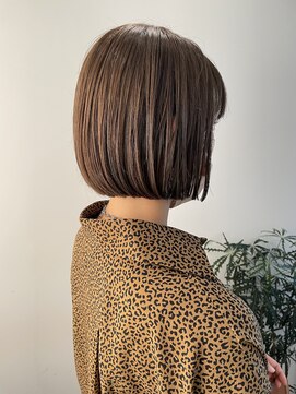 トレス(TRESS) 切りっぱなしボブ スモーキーベージュ シアーベージュ