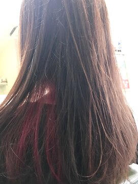 ヒッピーヘアー(Hippie Hair) ピンクベージュ　インナーピンク