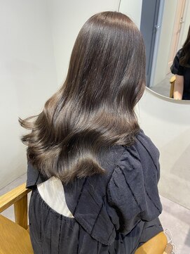 ロカ(roka) グレージュ　/ 艶巻き