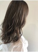 ナチュラルベージュ