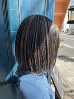 トワイロ(TOWAIRO) 切りっぱなしにアッシュベージュ