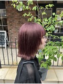 ウルフカット　ピンクカラー　カシスカラー