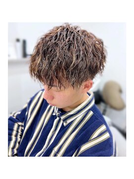 ログ(.6 ROGU) マッシュツイスパ