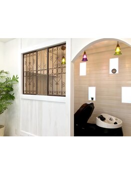 【1人のStylist】髪のお悩みを気軽に相談できるアットホーム空間☆通う度に新しいデザイン提案が嬉しい◎