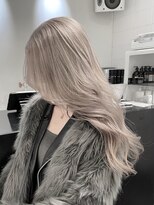 ココ 本八幡(KOKO)&nbsp;#黒髪#小顔#クラゲヘアー#オリーブグレー#ココアベージュ#美髪