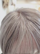 【BALEはケアブリーチをご用意しています】