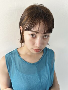 ヒュージ 三軒茶屋(huge) オリーブカラー×ミニボブ__ニュアンスカラー透明感Aラインボブ