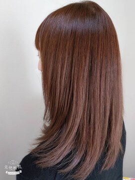 スリーエス プラス 艶感のあるふんわりストレート