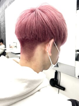 ココ 本八幡(KOKO) 波巻きツイストスパイラルフェザーパーマ刈り上げセンターパート