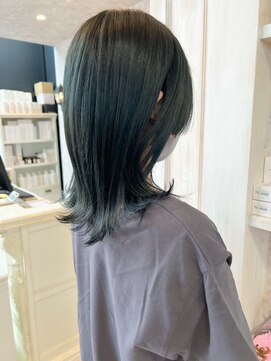 キャアリー(Caary) 福山市美容室Caary人気 春ヘア青みグレージュブルーブラック