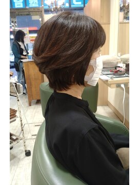 アエラス(Aeolus) オーガニックカラー　ショートグラデーション