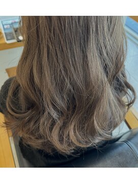  リュクスバトーバイトリコ 船橋南口店(Luxe BATEAU by tricot) Sheer Beige × Lavender