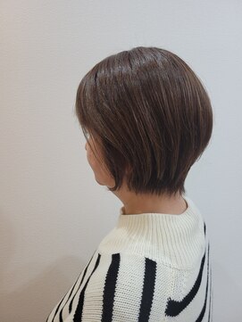 ラム(Rum) 白髪活かしベージュ×大人ショート☆
