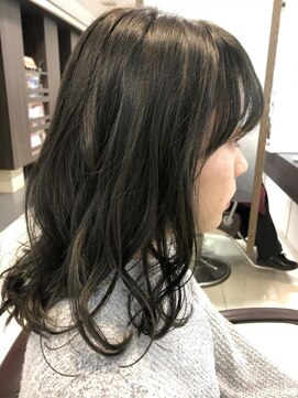 クロップ エス 茅ヶ崎本店(crop es) ２０代　コリアンブラック　ケアカラー