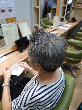 ブロッサム 東中野店 20代30代40代小顔ハンサムショートメッシュ