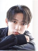 センターパート韓国ヘアニュアンスパーマオリーブグレージュ