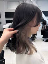 アライブ キチジョウジ(ALIVE Kichijoji) 地毛を活かしたインナーカラー!