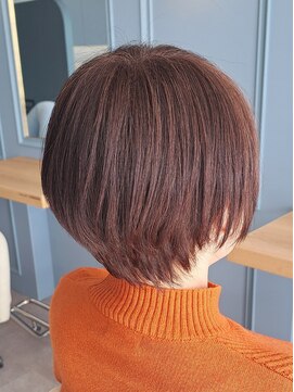 ゴート(G.O.A.T.) ナチュラルショートボブ/大人ボブ/ツヤカラー