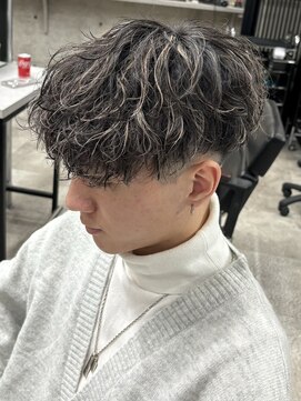 イーラ(era) ツイストスパイラルパーマ