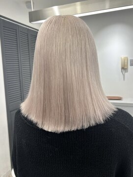 ルーブ トウキョウ(Loob. TOKYO) ハイトーンカラーミルクティーベージュピンクベージュ韓国30代