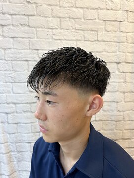 ヘアサロン 銀座マツナガ新宿店(hair salon) オシャレアイロンパーマ×フェードスタイル！
