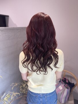 シスイ(sisui) 巻き髪レイヤーロング/艶ピンクカラー