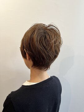 ピュアソウル(Pure Soul) うねるくせ毛をカットで変える　立体感ショート