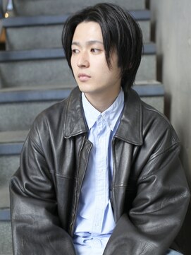 バース(BIRTH) 【BIRTH】天神駅5分 センターパート黒髪ショート