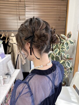 フース(Hus) ツインヘア