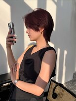 スー 代官山(suu) ブリーチなしカラーボルドーチェリーレッドショートボブウルフ