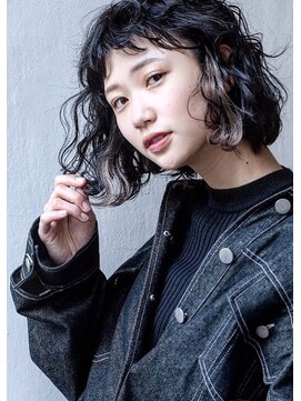 ロジェ(loje) 【LOJE】インナーカラーでつくるモードへア