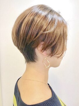 レンジシキチジョウジ (RENJISHI KICHIJOJI) 前下がりのハンサムショート 【RENJISHI 宮本】サイド