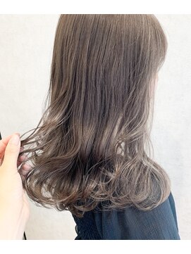 ブリーチなしでつくる ミルクティーベージュ L シャンドゥール 栄店 Chandeur のヘアカタログ ホットペッパービューティー